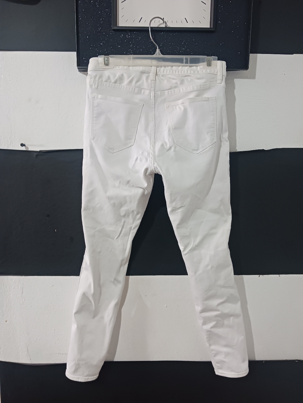 Women White Skinny Regular Waist Ankle Lenght Jeans - Picture 8 of 10